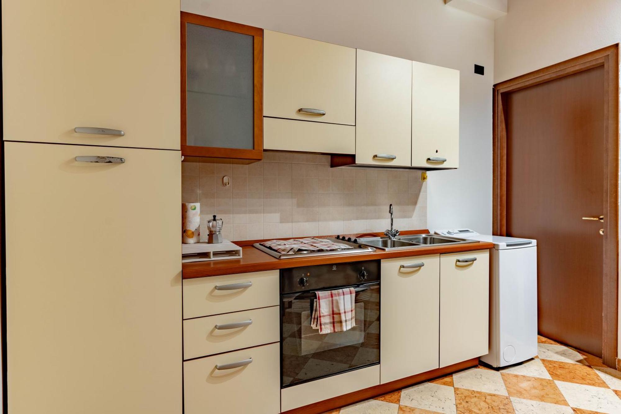 -Near Arena & Giuletta- Pet Friendly Mazzini Palace Verona Exterior photo